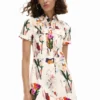 Abito corto con stampa collage Abito corto con stampa collage