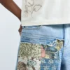 Bermuda in denim con toppe