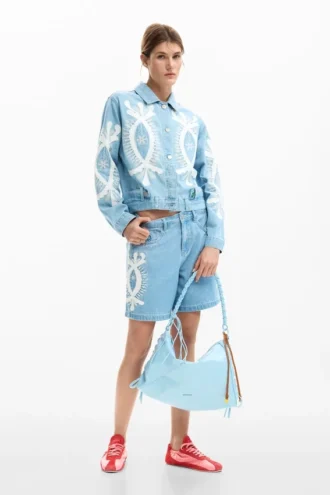 Bermuda in denim ricamati