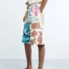 Bermuda in maglia con fiori