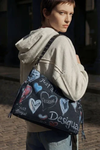 Borsa grande con stampa graffiti