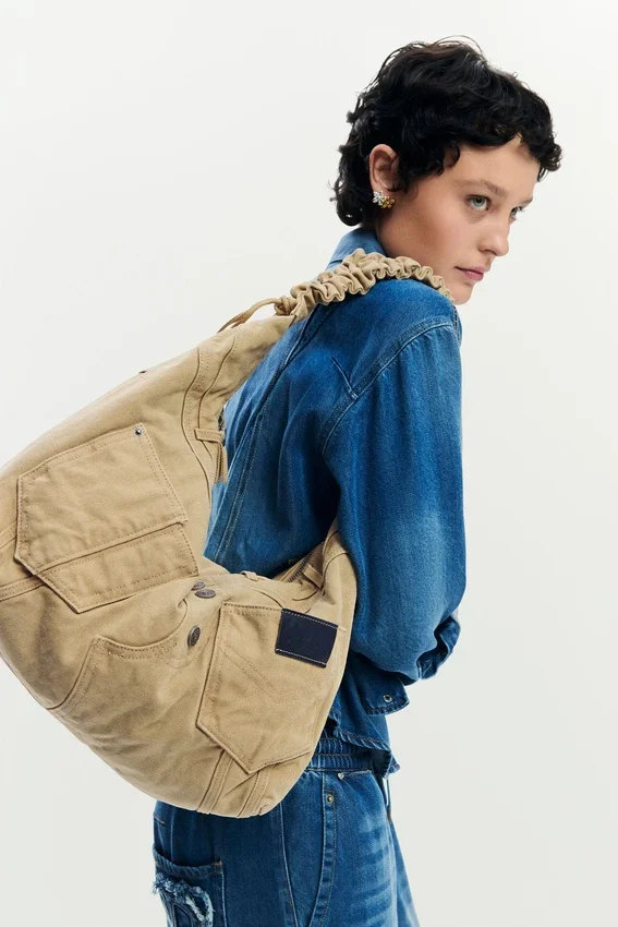Borsa grande in denim Borsa grande in denim