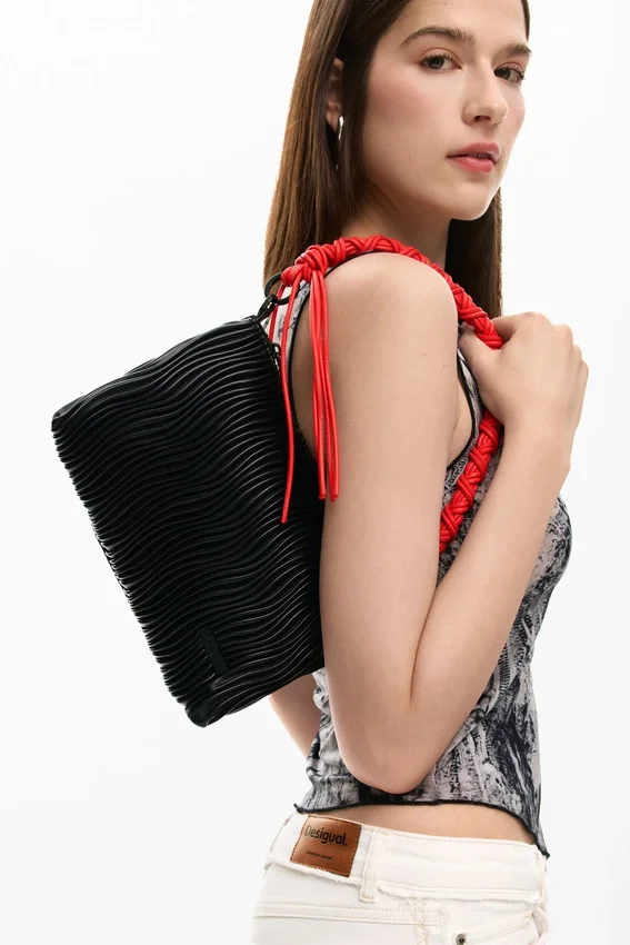 Borsa media goffrata Borsa media goffrata