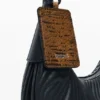 Borsa ovale media goffrata
