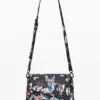 Borsa piccola intrecciata con motivi floreali