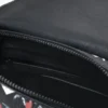 Borsa piccola intrecciata con motivi floreali