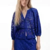 Camicetta con cut-out