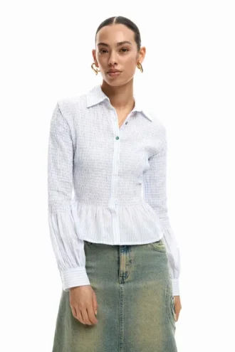 Camicia a righe arricciata