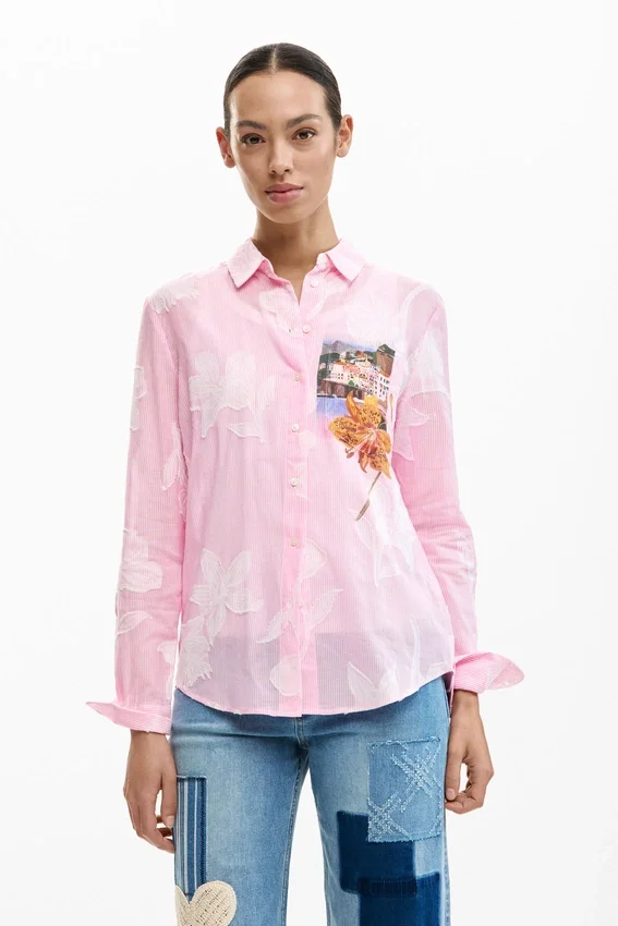 Camicia a righe con motivo cartolina Camicia a righe con motivo cartolina