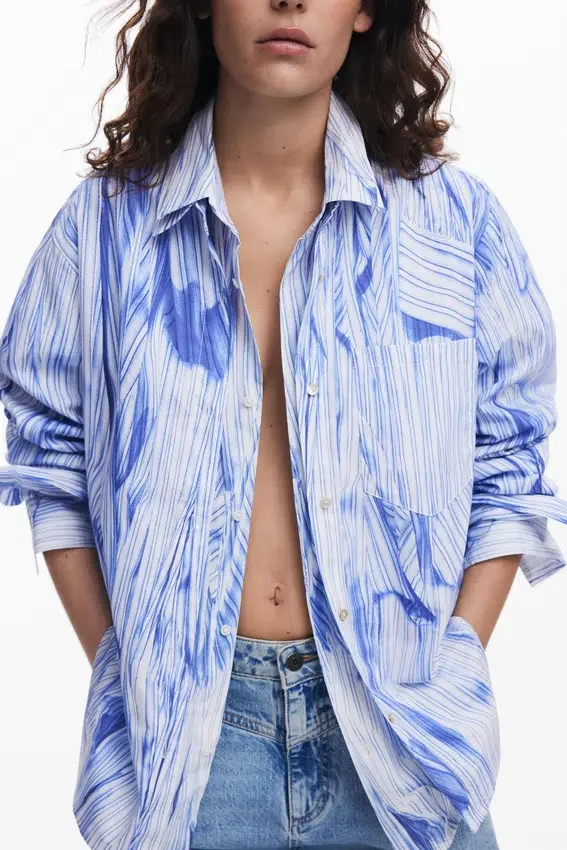 Camicia oversize in stile Arty Camicia oversize in stile Arty