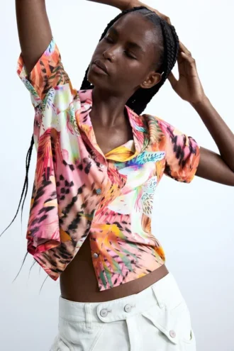 Camicia tropicale a maniche corte