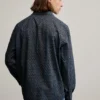 Camicie ricamate in stile etnico