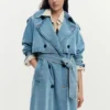 Cappotto in denim con cintura Cappotto in denim con cintura