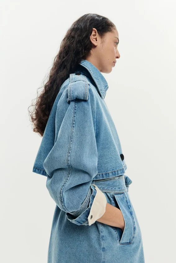 Cappotto in denim con cintura Cappotto in denim con cintura