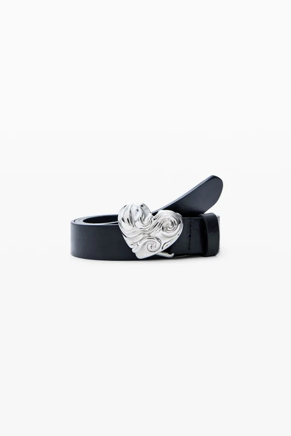 Cintura in pelle a forma di cuore Cintura in pelle a forma di cuore