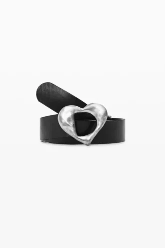 Cintura in pelle a forma di cuore