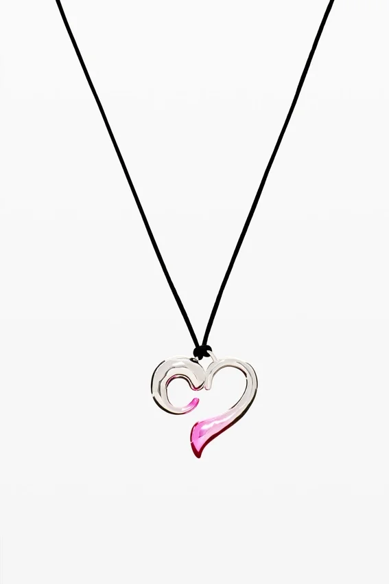 Ciondolo a forma di cuore Zalio con cordino Ciondolo a forma di cuore Zalio con cordino
