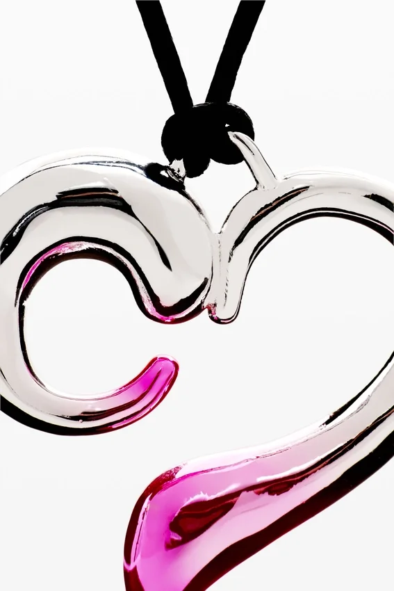 Ciondolo a forma di cuore Zalio con cordino Ciondolo a forma di cuore Zalio con cordino