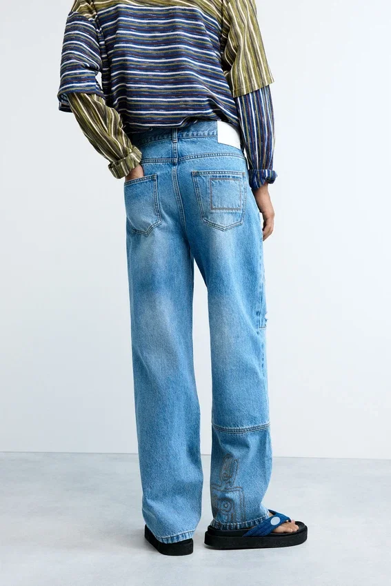 Cuciture dei pantaloni jeans Cuciture dei pantaloni jeans