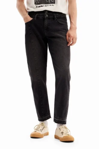 Jeans a carota con doppia cintura Jeans a carota con doppia cintura
