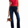 Jeans a zampa