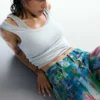 Jeans a zampa con effetto splatter