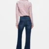 Jeans a zampa lavati Jeans a zampa lavati