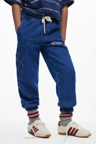 Jeans con cerniere