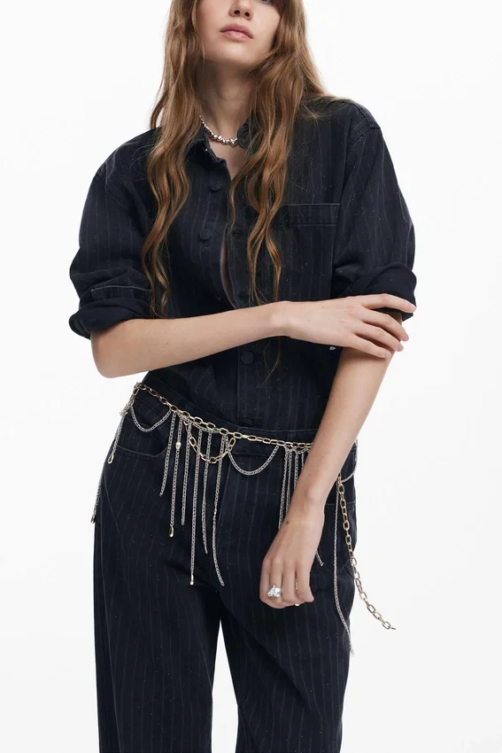 Jeans dritti con impunture Jeans dritti con impunture