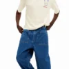 Jeans lunghi con tasche Jeans lunghi con tasche