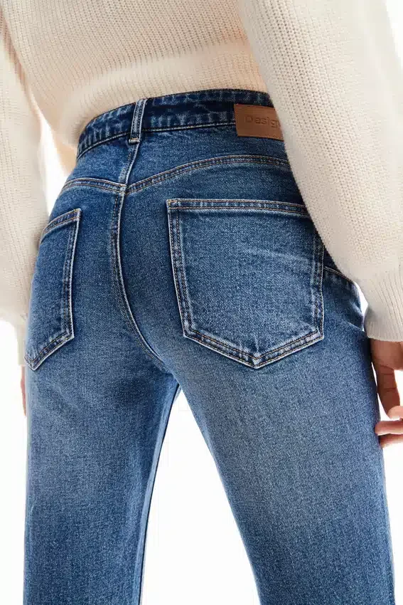 Jeans skinny a fiori con effetto push-up Jeans skinny a fiori con effetto push-up