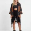 Kimono con nappine etniche