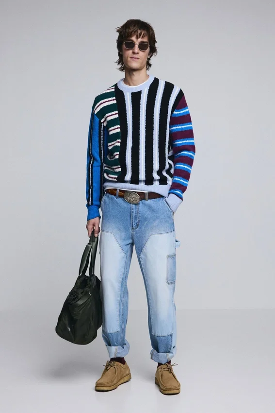 Maglione a righe multiple Maglione a righe multiple