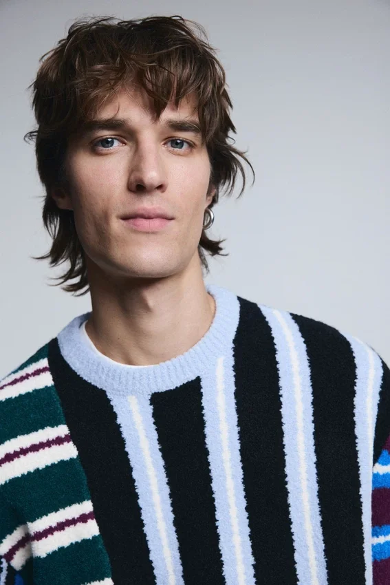Maglione a righe multiple Maglione a righe multiple