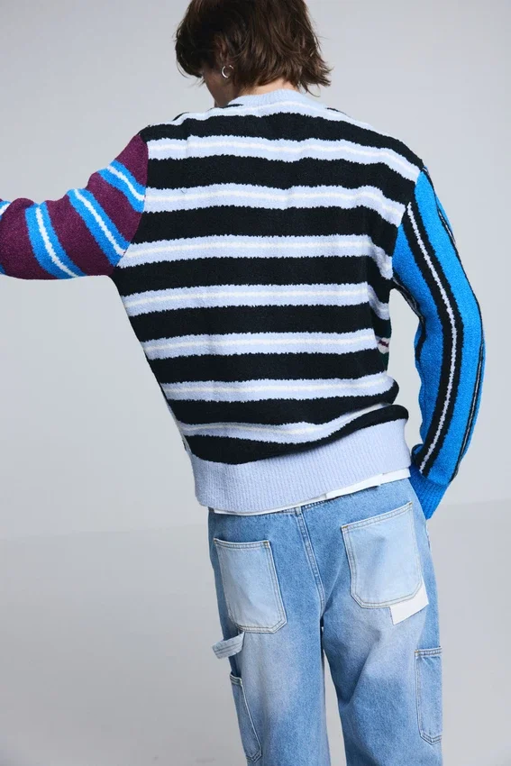 Maglione a righe multiple Maglione a righe multiple