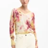 Maglione a trama fine con motivi floreali Maglione a trama fine con motivi floreali