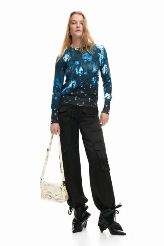 Maglione a trama fine con motivi floreali