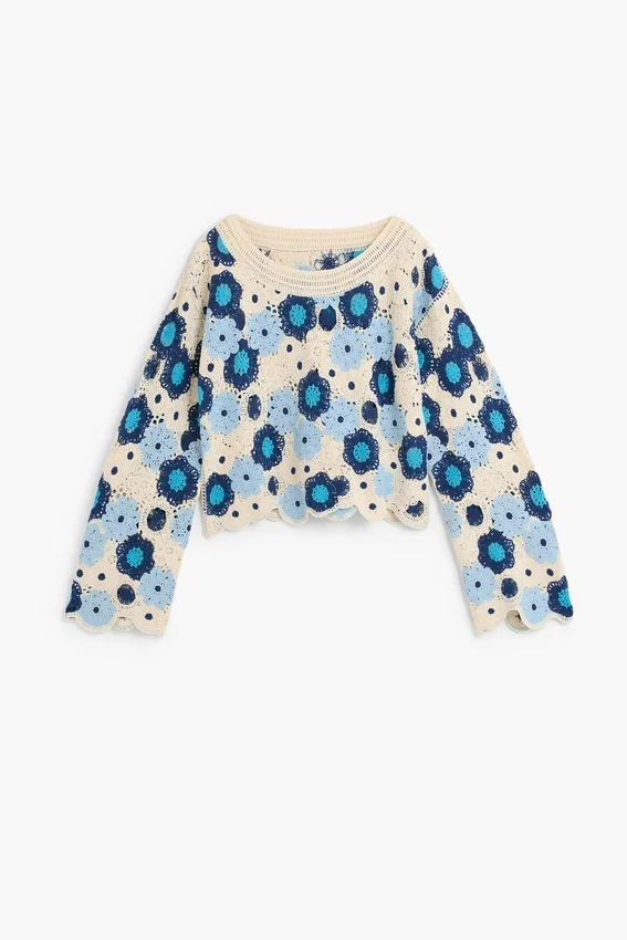 Maglione all’uncinetto con fiori Maglione all’uncinetto con fiori
