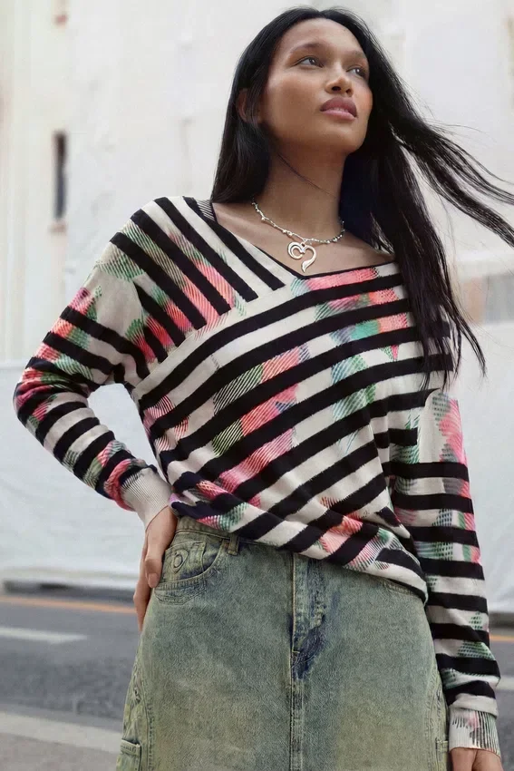Maglione avvolgente a maglia fine Maglione avvolgente a maglia fine