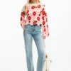 Maglione con fiori all’uncinetto Maglione con fiori all’uncinetto