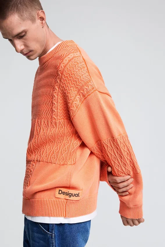 Maglione in maglia a tinta unita Maglione in maglia a tinta unita