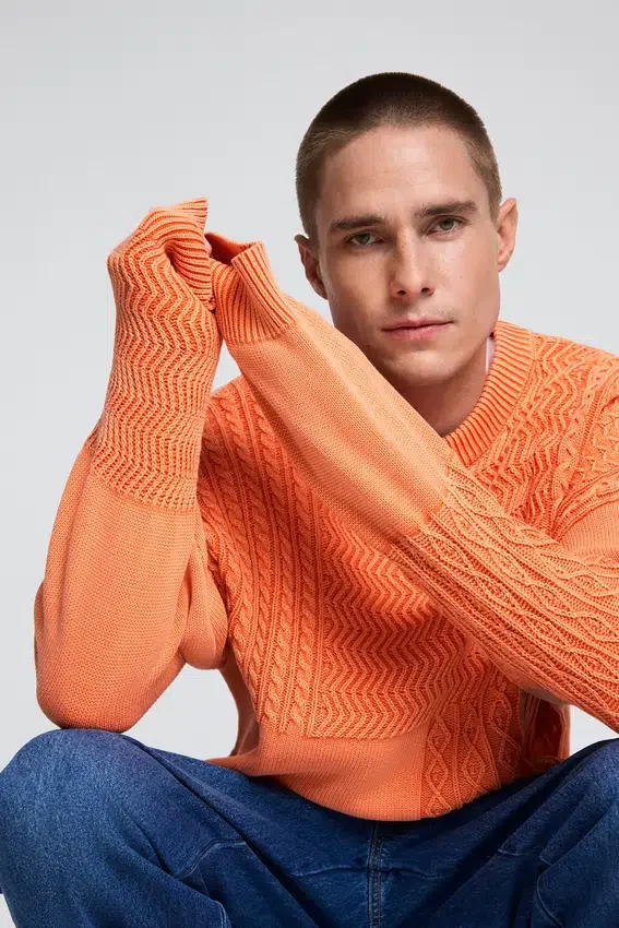Maglione in maglia a tinta unita Maglione in maglia a tinta unita