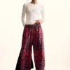 Pantaloni a zampa disegnati da Christian Lacroix