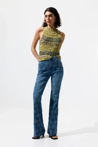 Pantaloni a zampa in denim