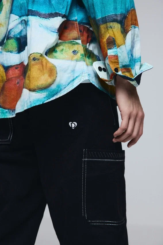 Pantaloni cargo con coulisse Pantaloni cargo con coulisse
