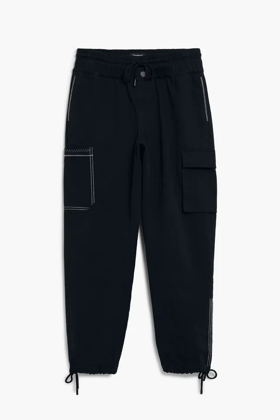 Pantaloni cargo con coulisse Pantaloni cargo con coulisse