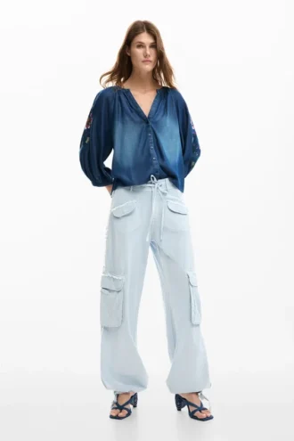 Pantaloni cargo con tasche