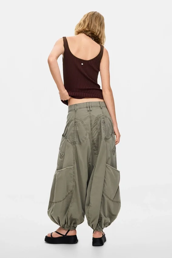 Pantaloni cargo fluidi Pantaloni cargo fluidi