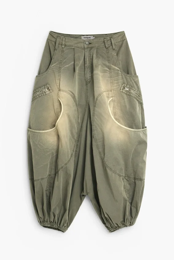 Pantaloni cargo fluidi Pantaloni cargo fluidi