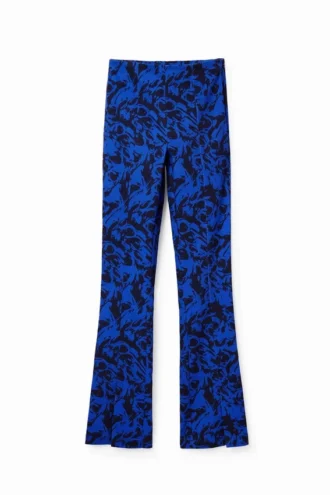 Pantaloni con spacchi artistici